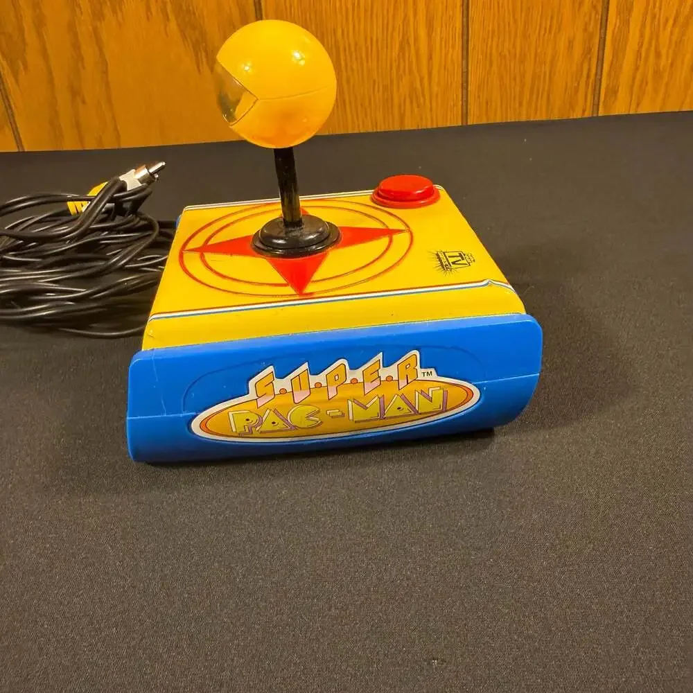2006 Jakks Pacific Super Pac-Man TV Plug and Play Joystick Controller